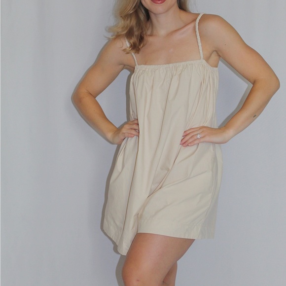 Poplin Romper - Picture 1 of 5